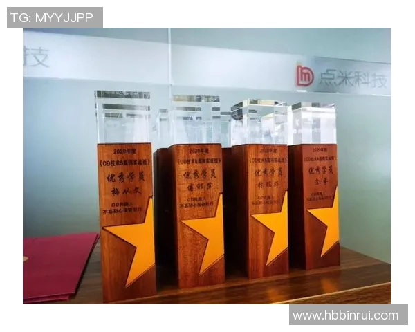 上海乒乓球队在世锦赛中的蜕变与转型之路探索与展望